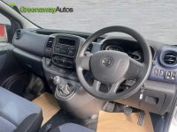 VAUXHALL VIVARO