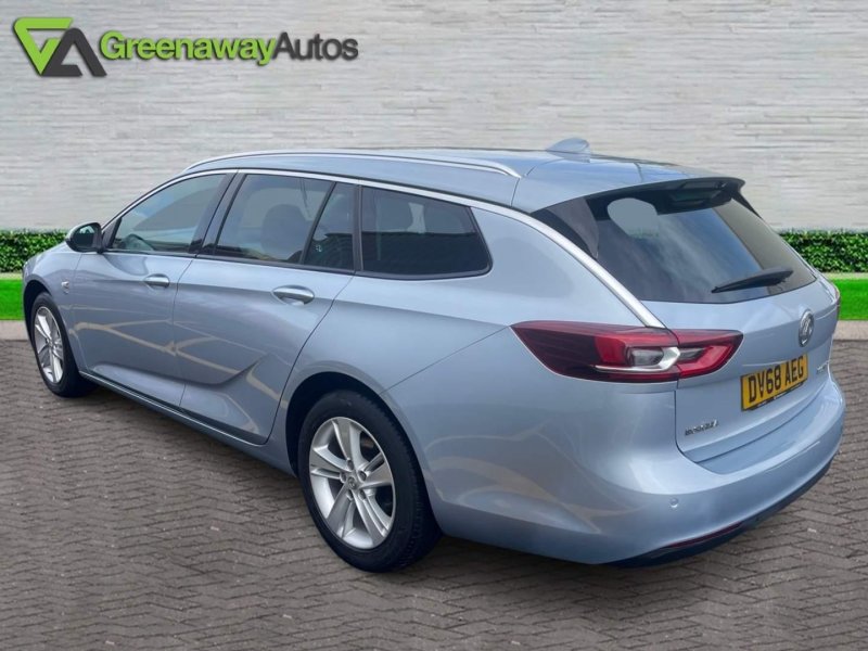 VAUXHALL INSIGNIA