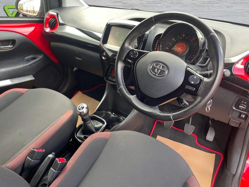 TOYOTA AYGO