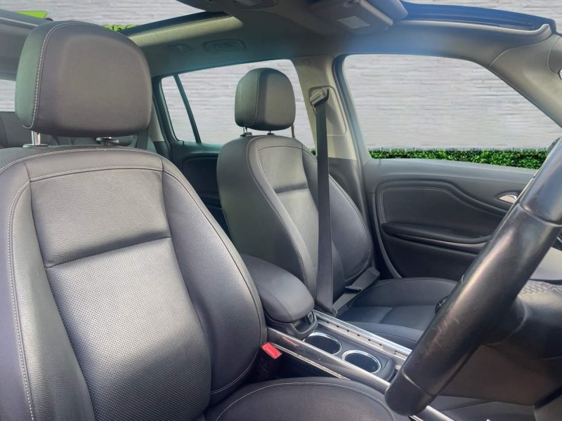 VAUXHALL ZAFIRA TOURER