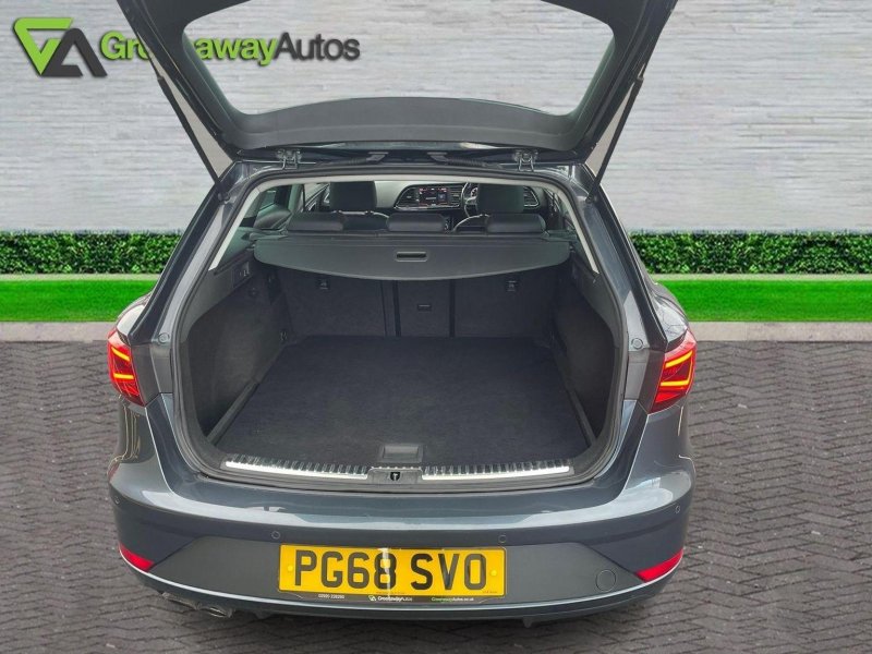 SEAT LEON