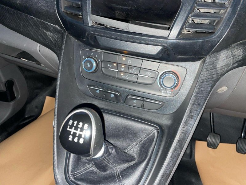 FORD TRANSIT CONNECT