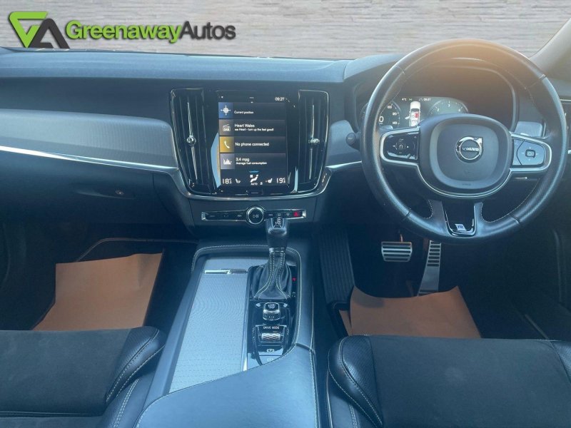 VOLVO V90