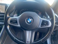 BMW 8 SERIES