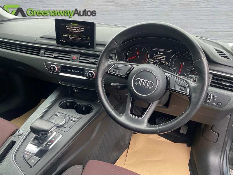 AUDI A4 AVANT