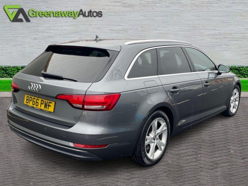 AUDI A4 AVANT