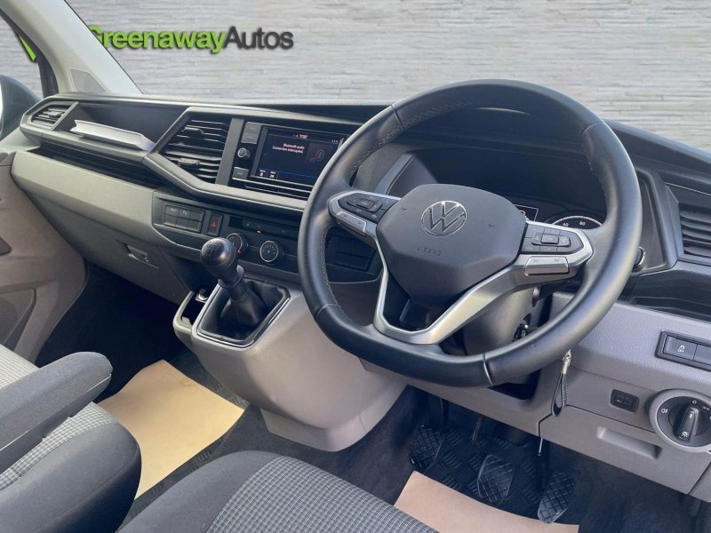 VOLKSWAGEN TRANSPORTER