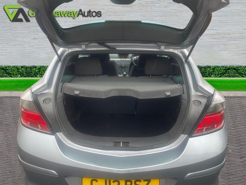 VAUXHALL ASTRA