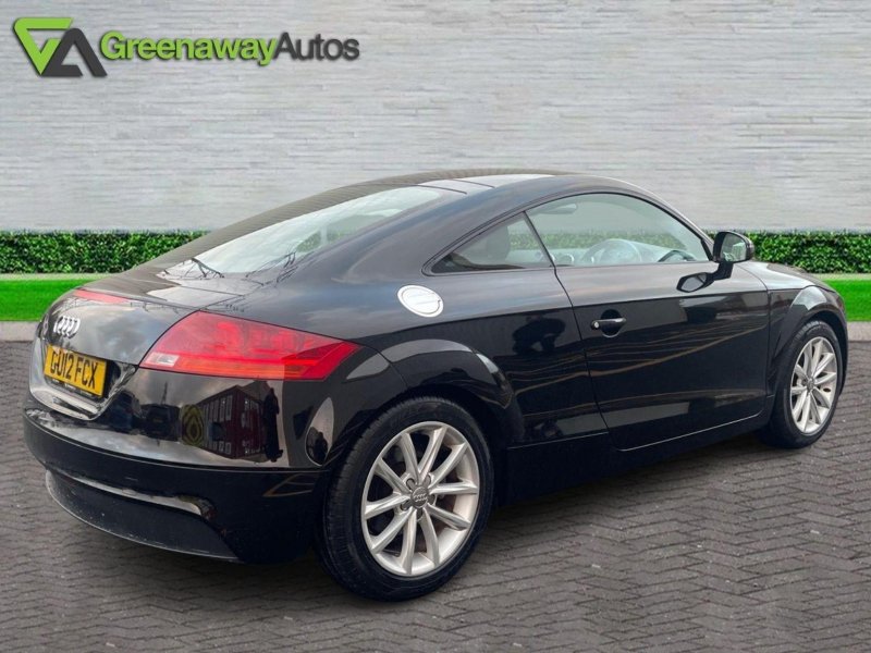 AUDI TT