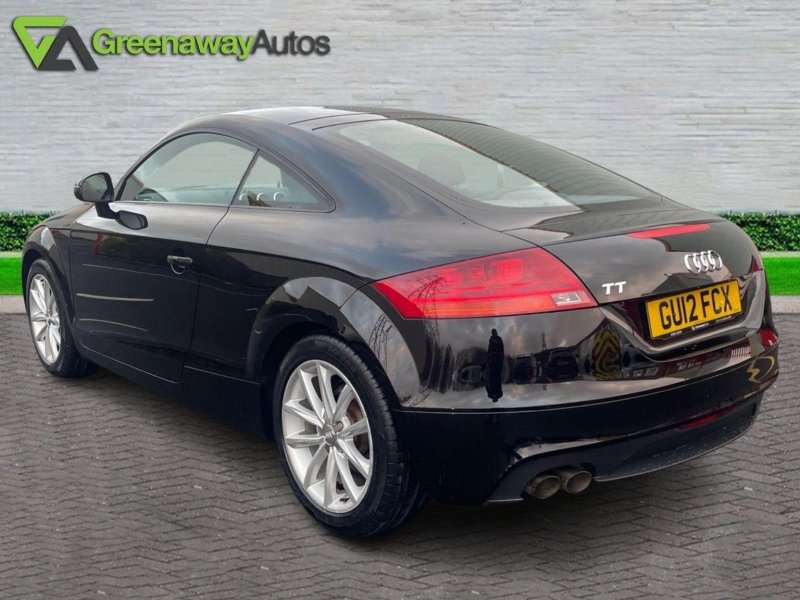 AUDI TT