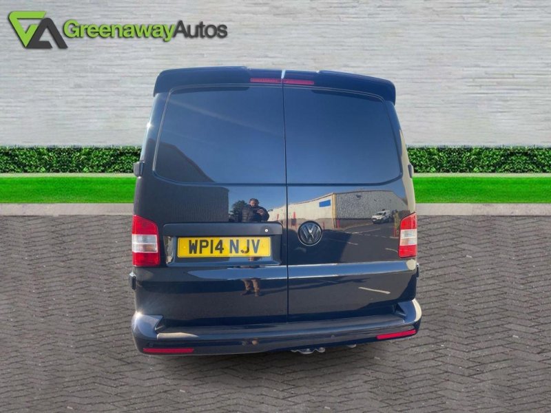 VOLKSWAGEN TRANSPORTER