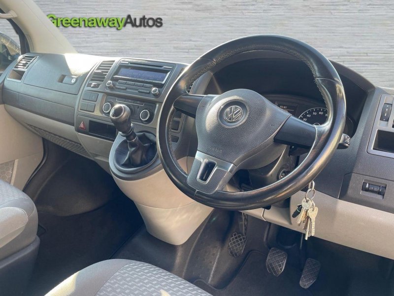 VOLKSWAGEN TRANSPORTER