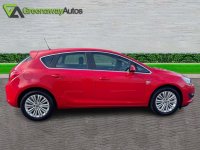 VAUXHALL ASTRA