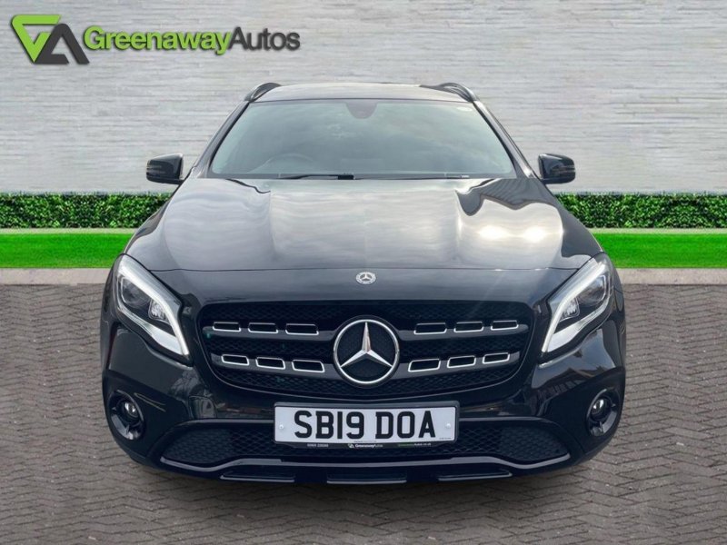 MERCEDES-BENZ GLA CLASS