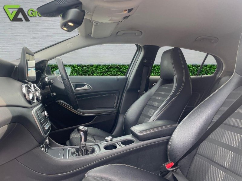 MERCEDES-BENZ GLA CLASS