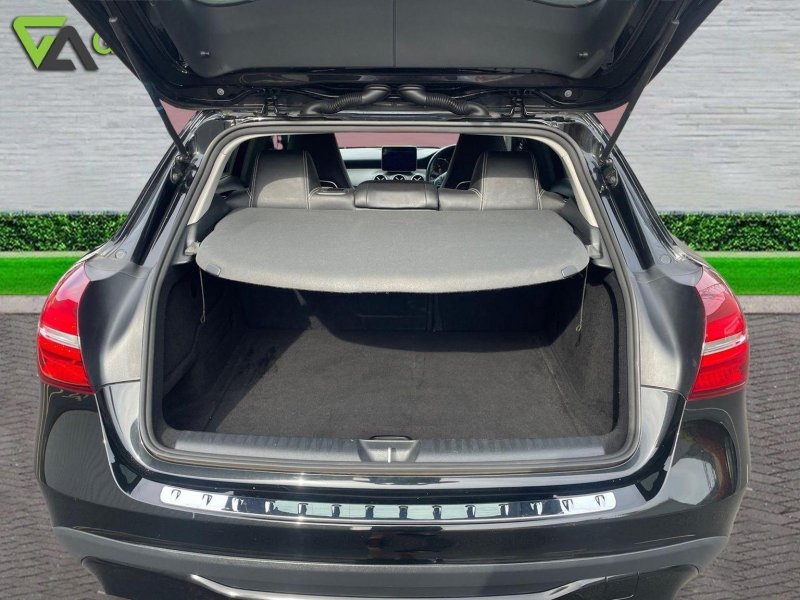 MERCEDES-BENZ GLA CLASS