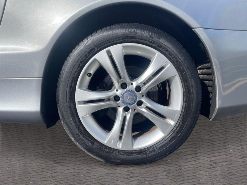 MERCEDES-BENZ SL