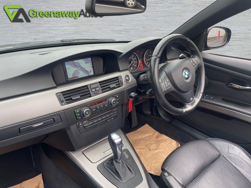 BMW 3 SERIES 330D SPORT PLUS EDITION - 3226 - 21