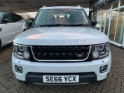 LAND ROVER DISCOVERY SDV6 LANDMARK STUNNING EXAMPLE MUST BE SEEN - 2632 - 3
