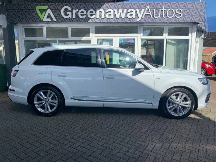 Used AUDI Q7 in Pontypridd, Wales for sale